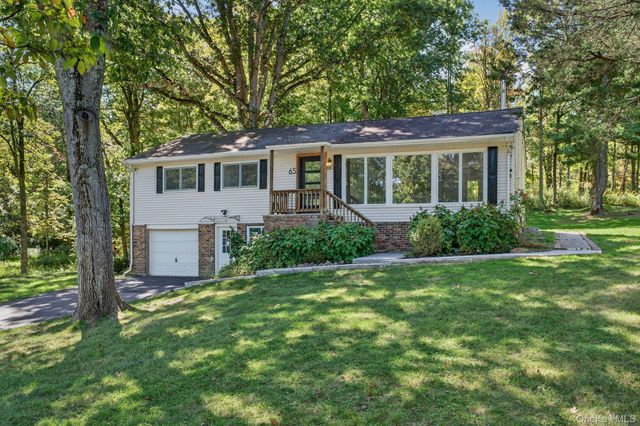 65 Hawxhurst Road, Monroe, NY 10950