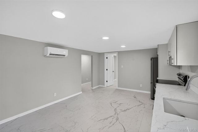 65 Hawxhurst Road, Monroe, NY 10950
