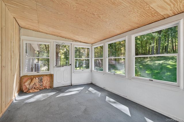 65 Hawxhurst Road, Monroe, NY 10950