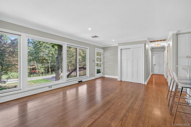 65 Hawxhurst Road, Monroe, NY 10950