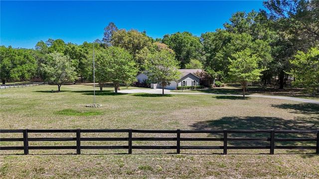 10279 S Sand Creek Terrace, Inverness, FL 34452