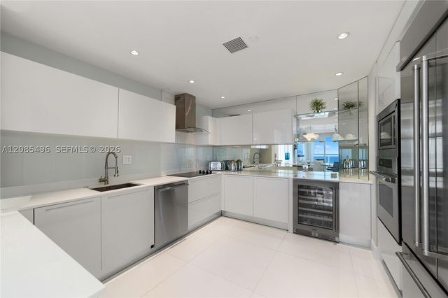 17875 Collins Ave 3406, Sunny Isles Beach, FL 33160