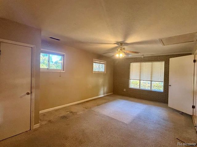 51281 Shelby Road, Shelby Twp, MI 48316