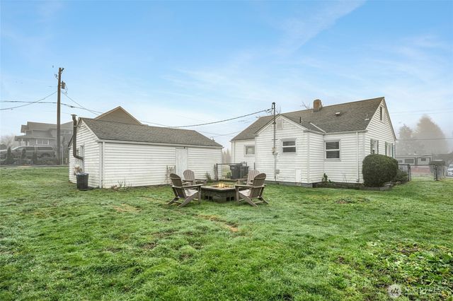 1610 Maine Street, Milton, WA 98354