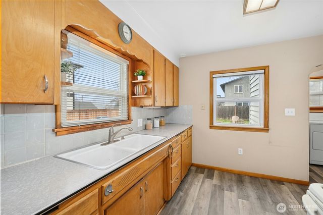 1610 Maine Street, Milton, WA 98354