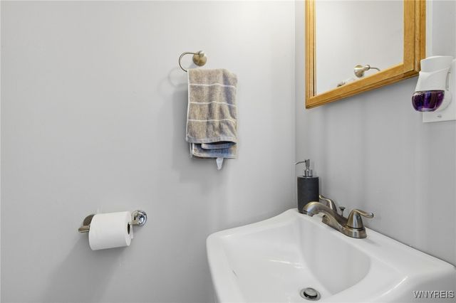 1122 91st Street, Niagara Falls, NY 14304