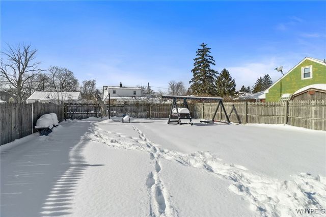 1122 91st Street, Niagara Falls, NY 14304