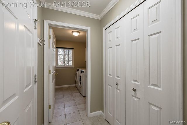 3472 Paramount Lane, Auburn Hills, MI 48326