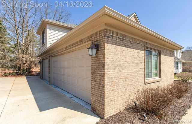 3472 Paramount Lane, Auburn Hills, MI 48326