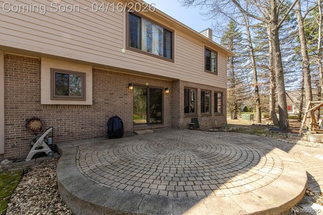3472 Paramount Lane, Auburn Hills, MI 48326