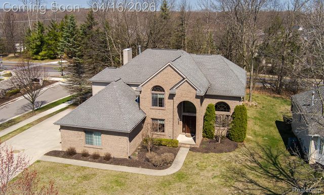 3472 Paramount Lane, Auburn Hills, MI 48326