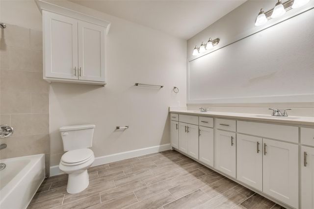 373 Braves Way, Lavon, TX 75166