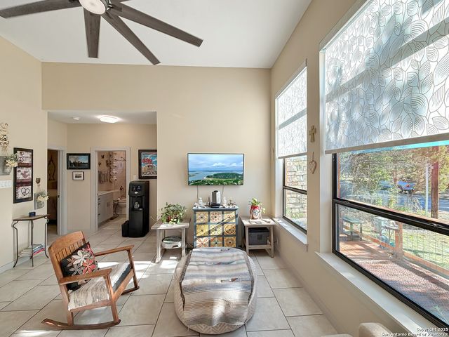 1151 Eastview, Canyon Lake, TX 78133