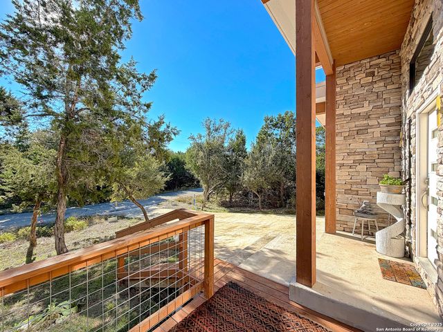 1151 Eastview, Canyon Lake, TX 78133