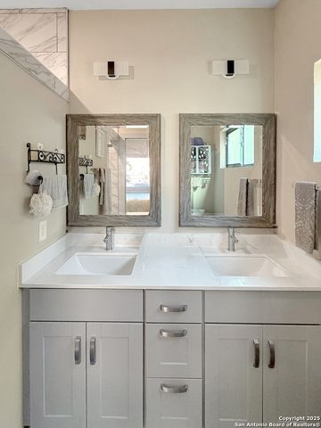 1151 Eastview, Canyon Lake, TX 78133