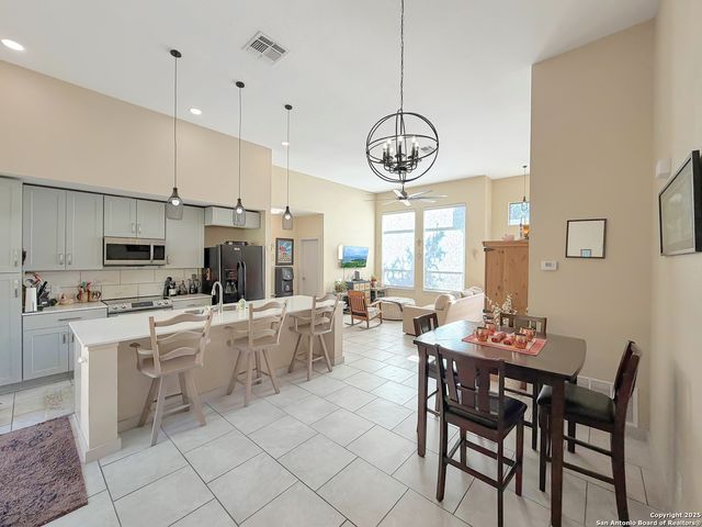 1151 Eastview, Canyon Lake, TX 78133