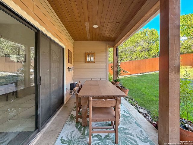 1151 Eastview, Canyon Lake, TX 78133