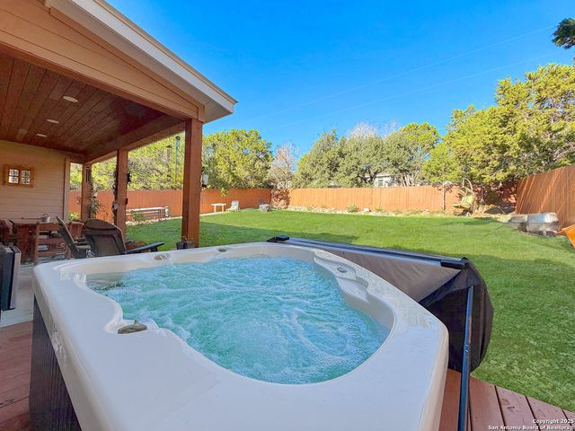 1151 Eastview, Canyon Lake, TX 78133