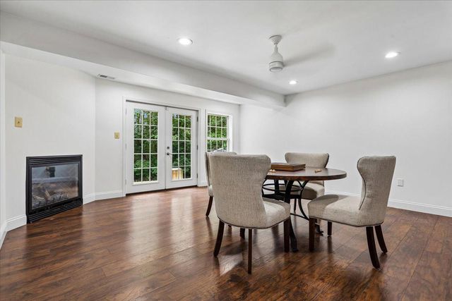 6859 COLONEL TAYLOR LN, Centreville, VA 20121