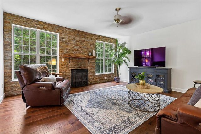 6859 COLONEL TAYLOR LN, Centreville, VA 20121