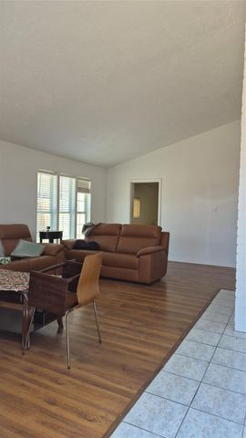 8316 Beechnut Street, Houston, TX 77036