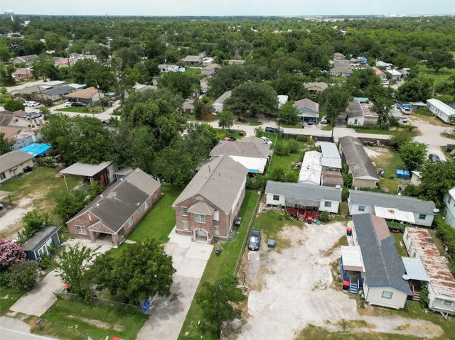 14633 Renault Street, Houston, TX 77015