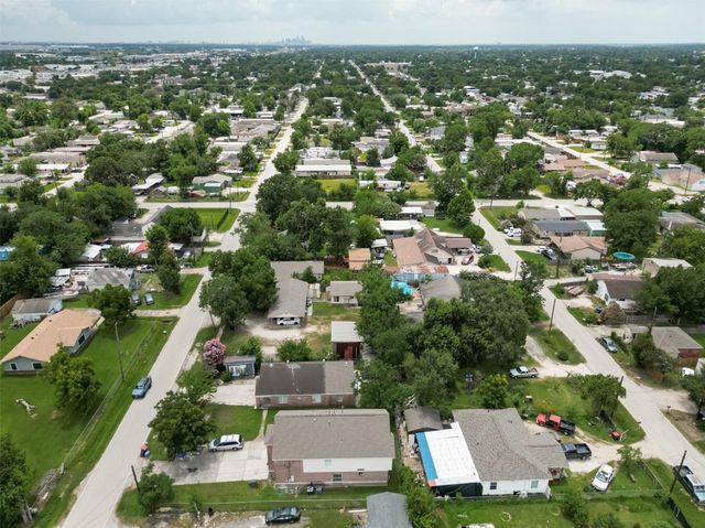 14633 Renault Street, Houston, TX 77015