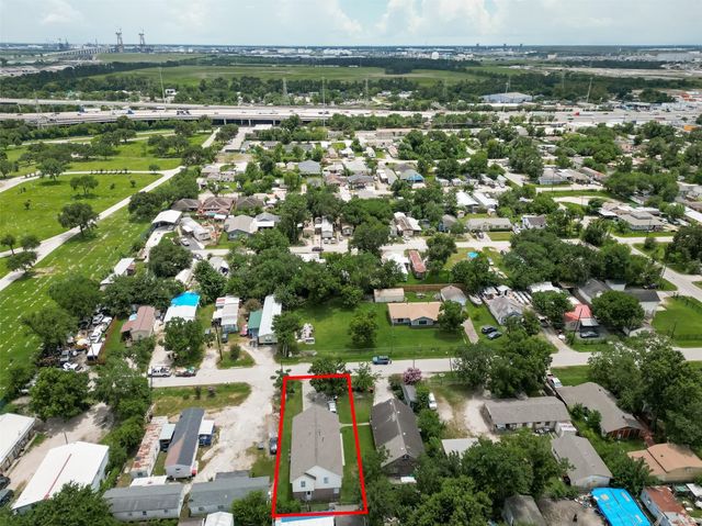 14633 Renault Street, Houston, TX 77015