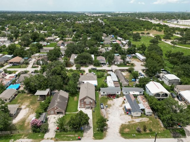14633 Renault Street, Houston, TX 77015
