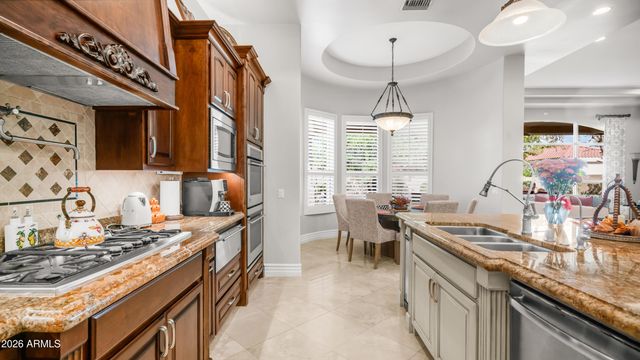 2538 E PAGE Court, Gilbert, AZ 85234