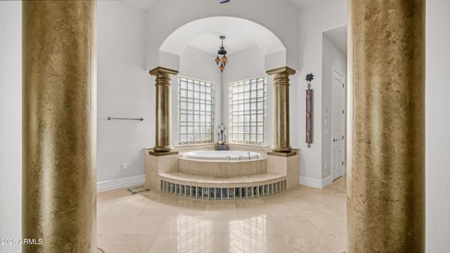 2538 E PAGE Court, Gilbert, AZ 85234