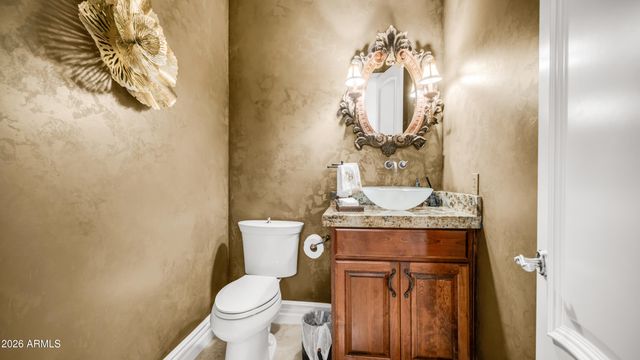 2538 E PAGE Court, Gilbert, AZ 85234