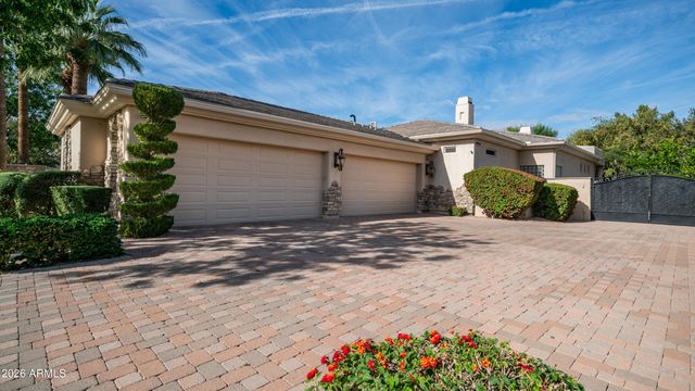 2538 E PAGE Court, Gilbert, AZ 85234