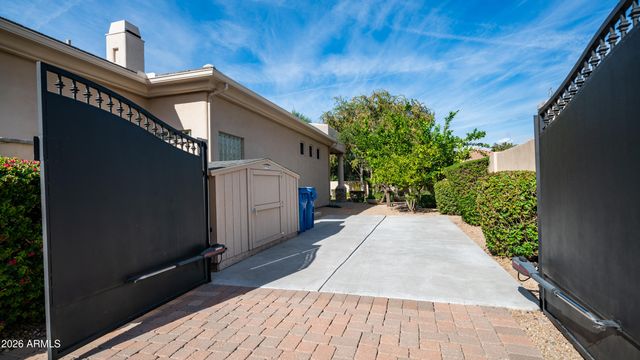 2538 E PAGE Court, Gilbert, AZ 85234
