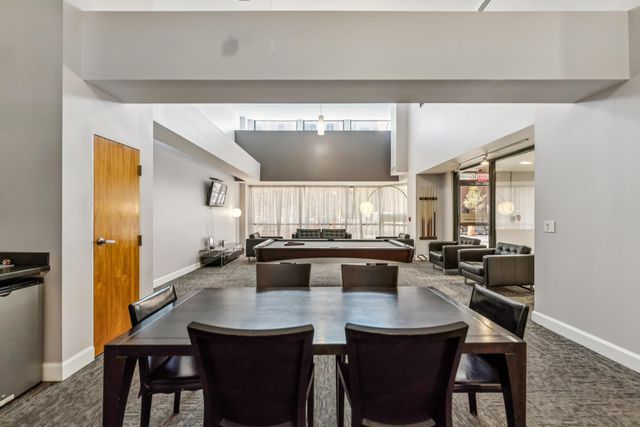 106 N High Street, 205, Columbus, OH 43215