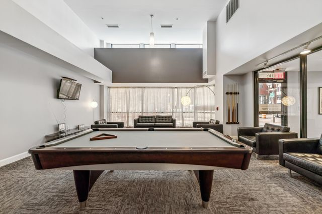 106 N High Street, 205, Columbus, OH 43215