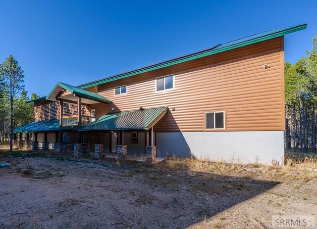 4460 Brody's Cove, Island Park, ID 83429