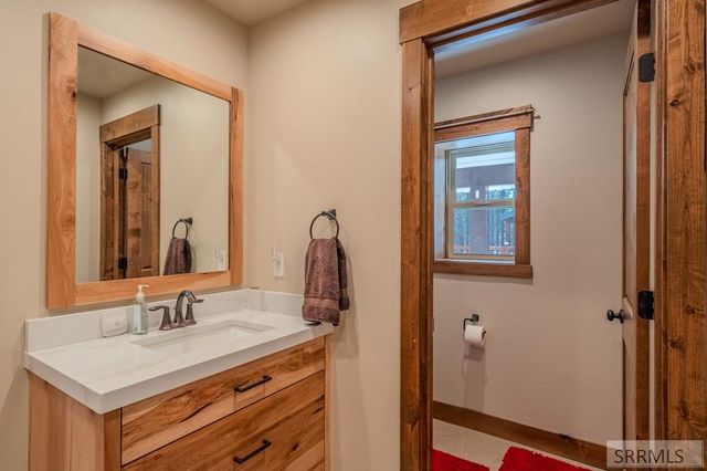 4460 Brody's Cove, Island Park, ID 83429