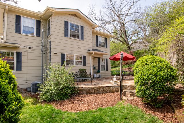 504 Fleetwood Drive, Lookout Mountain, TN 37350