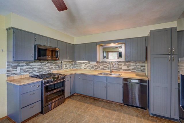 3731 Shiloh Road, Deforest, WI 53532