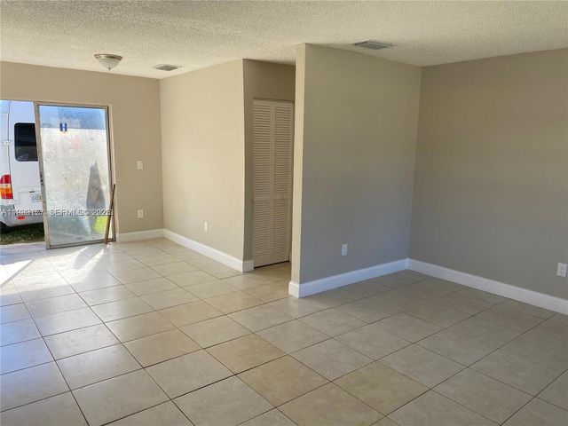 1630 SW 4th St, Homestead, FL 33030