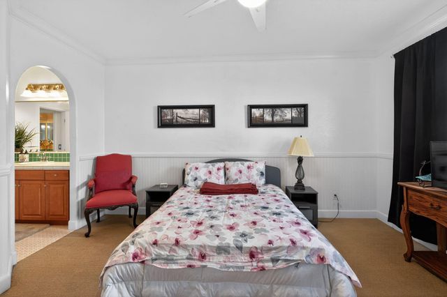 1832 N Vickie Street, Visalia, CA 93291