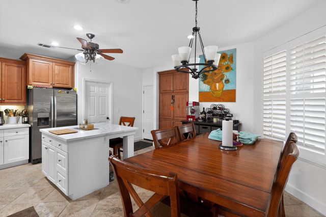 1832 N Vickie Street, Visalia, CA 93291