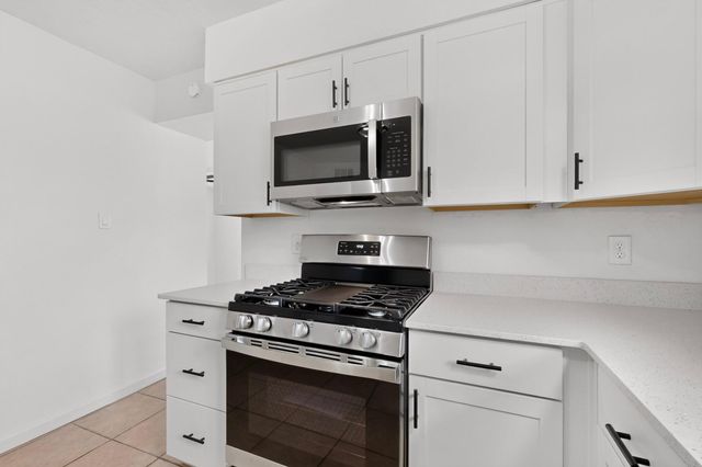 2712 Zickert Road NW, Albuquerque, NM 87104