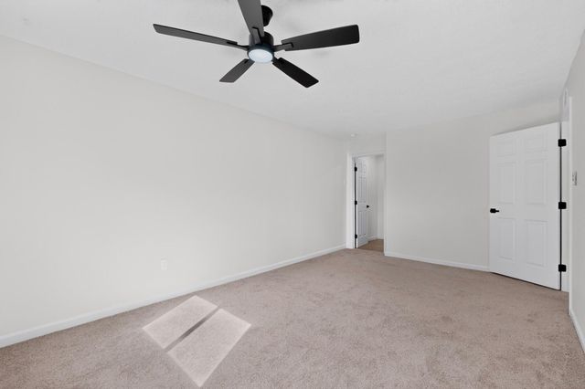 2712 Zickert Road NW, Albuquerque, NM 87104