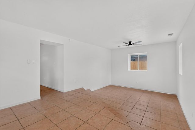 2712 Zickert Road NW, Albuquerque, NM 87104