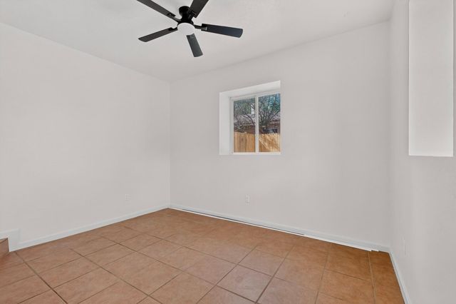 2712 Zickert Road NW, Albuquerque, NM 87104
