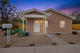 2712 Zickert Road NW, Albuquerque, NM 87104