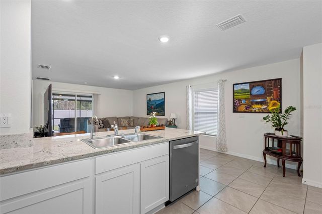 1676 HAZY SEA DRIVE, Plant City, FL 33565