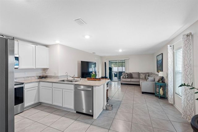 1676 HAZY SEA DRIVE, Plant City, FL 33565